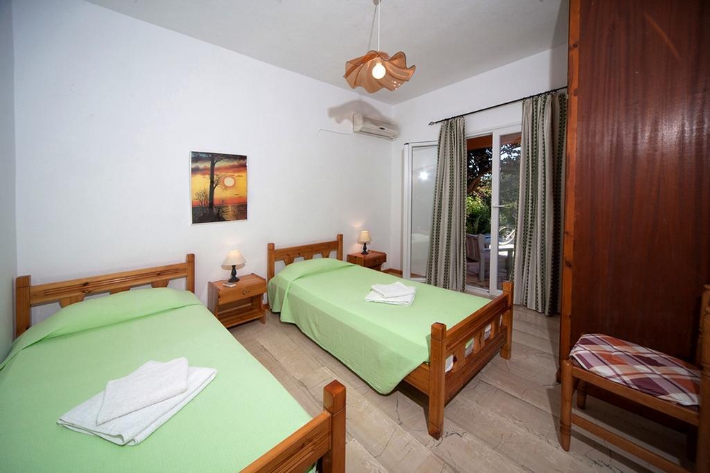 Joanna Sea View Apartments Барбати Стая снимка