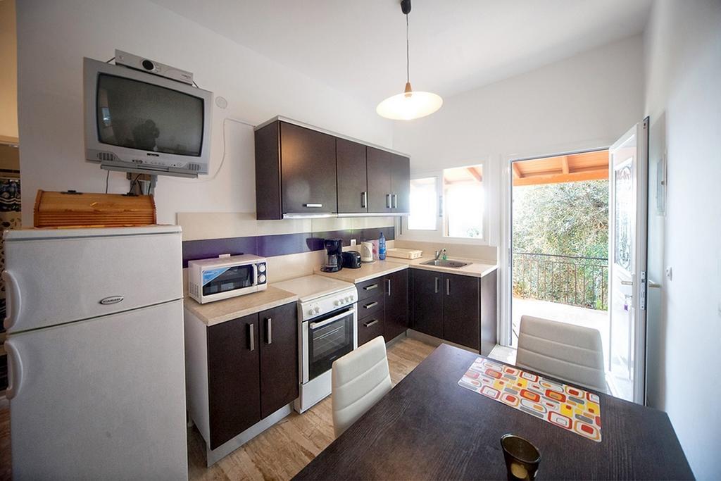 Joanna Sea View Apartments Барбати Стая снимка