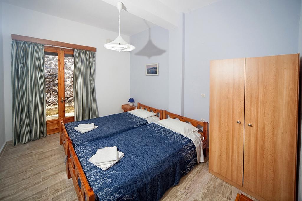 Joanna Sea View Apartments Барбати Стая снимка