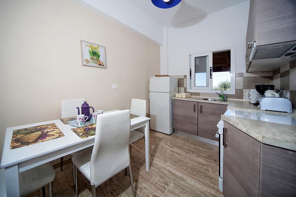 Joanna Sea View Apartments Барбати Стая снимка